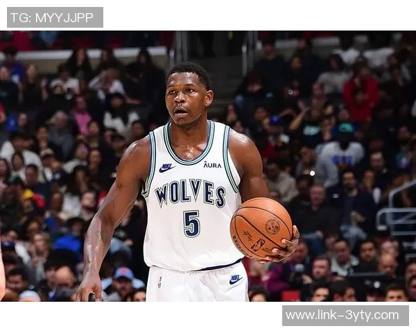 康利谈与爱德华兹的互动关系积极提供建议并乐于交流问题